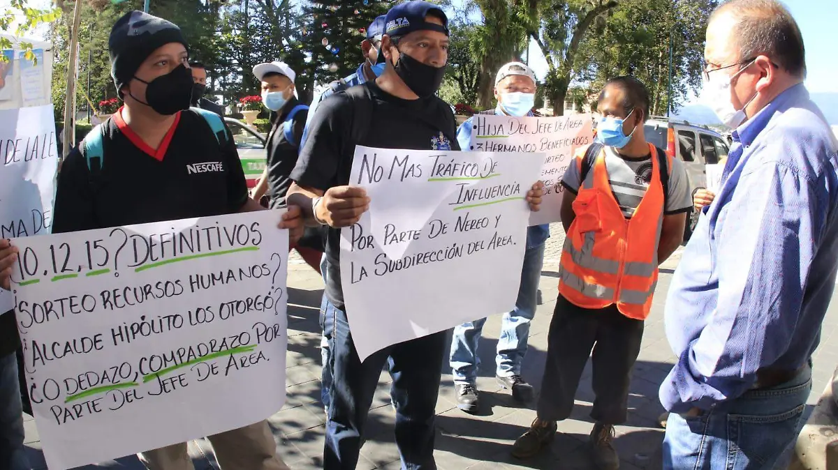 trabajadores parques y jardines